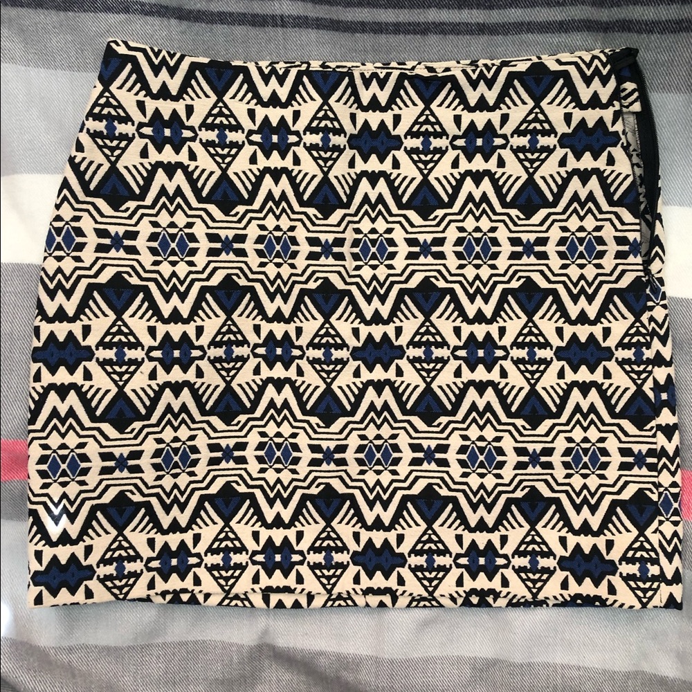 H&M Divided Aztec Woven Mini Skirt
